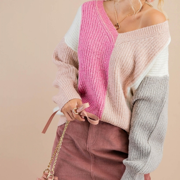 Ice Queen Pink Coloblock V Neck Sweater - Picture 4 of 8